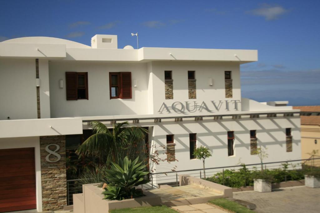 Aquavit Guest House Plettenbergbaai Buitenkant foto