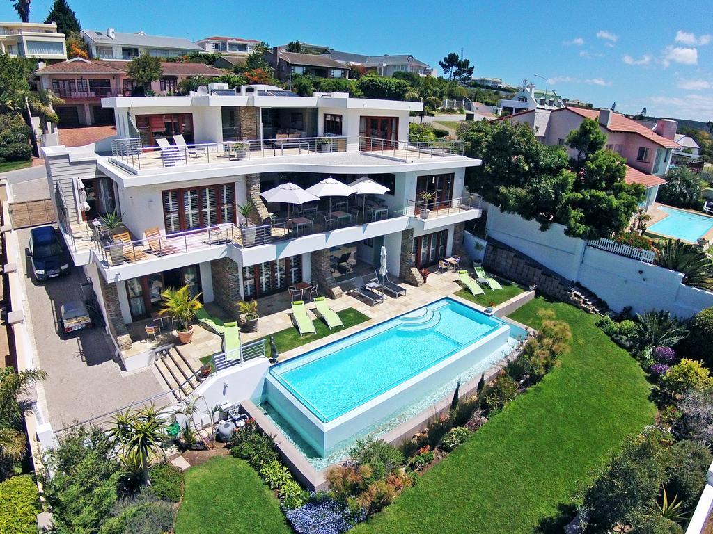 Aquavit Guest House Plettenbergbaai Buitenkant foto